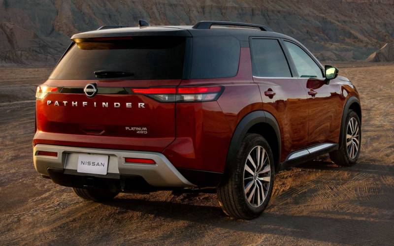 Nissan Pathfinder Platinum 2022 SUV Drive